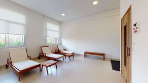 Image 37 - 927922